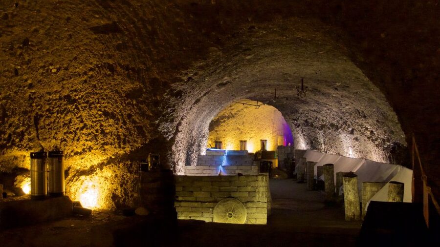 Salzkammergut: Sandstone Beer Cellar Tour - Entering Bad Ischl’s ancient sandstone cellar