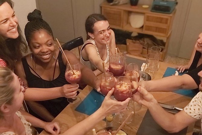 Sangria Cultural Workshop with Tapas - Key points at a glance