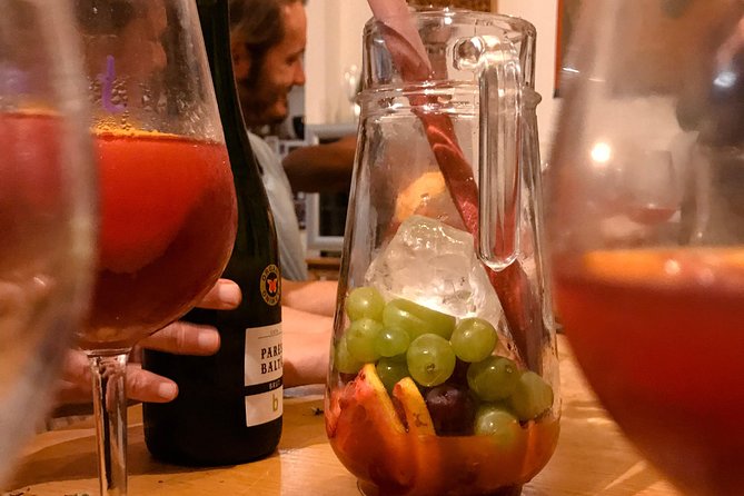Sangria Cultural Workshop with Tapas - What happens during the 7:30 pm workshop