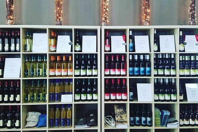 Seneca Lake Wine Tasting & Tour - Fox Run Vineyards and the Finger Lakes style