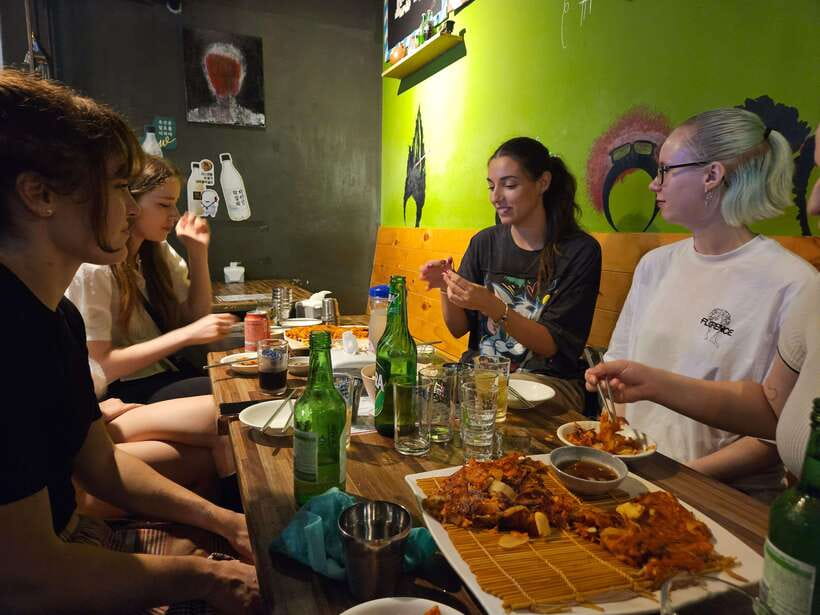 Seoul: Korean Drinking Games Night (non-drinkers welcome) - Key points to know before booking