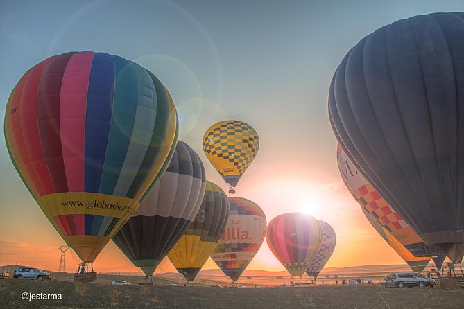 Seville Hot-Air Balloon Ride with Breakfast, Cava & Hotel Pick up - The flight: calm, open-air views