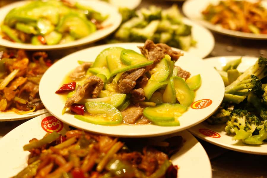 Shanghai: 3-Hour Local Food Tasting Tour - From Xintiandi to the first soup dumplings