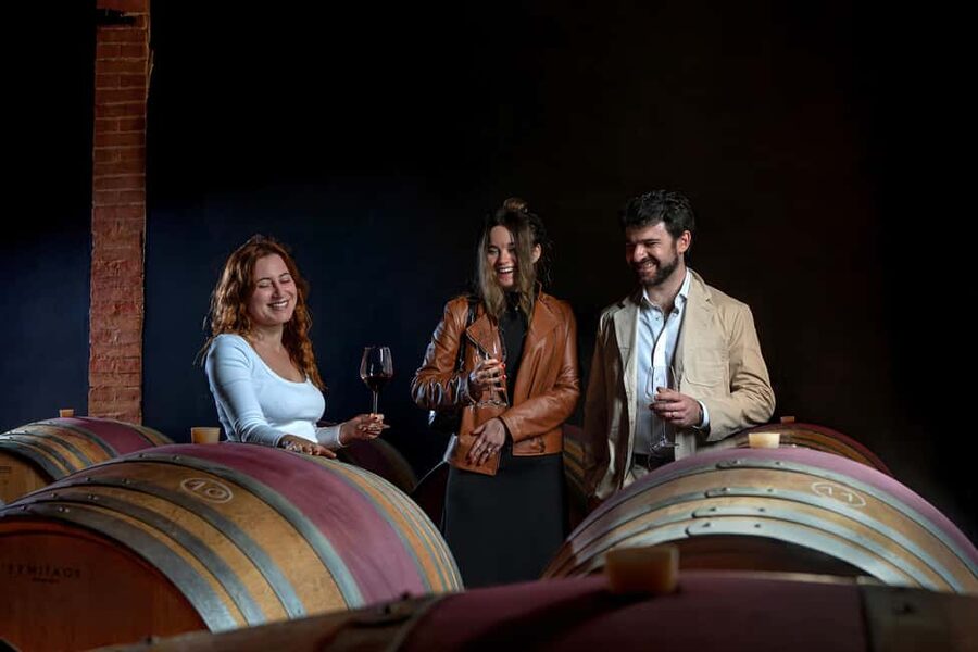 Siena: Educational Wine Tour & Tasting - Guides who make the experience personal