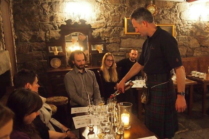 Small Group Edinburgh Whisky Tour and Tasting - Who should book this experience?