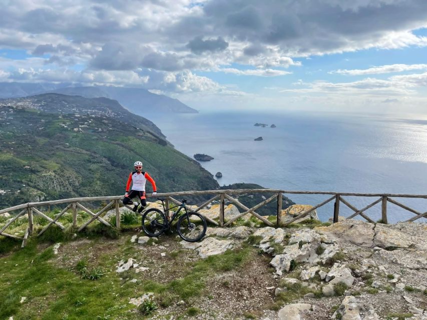 Sorrento: E-Bike Wine & Food Tour - The unusual ride up to Il Turuziello
