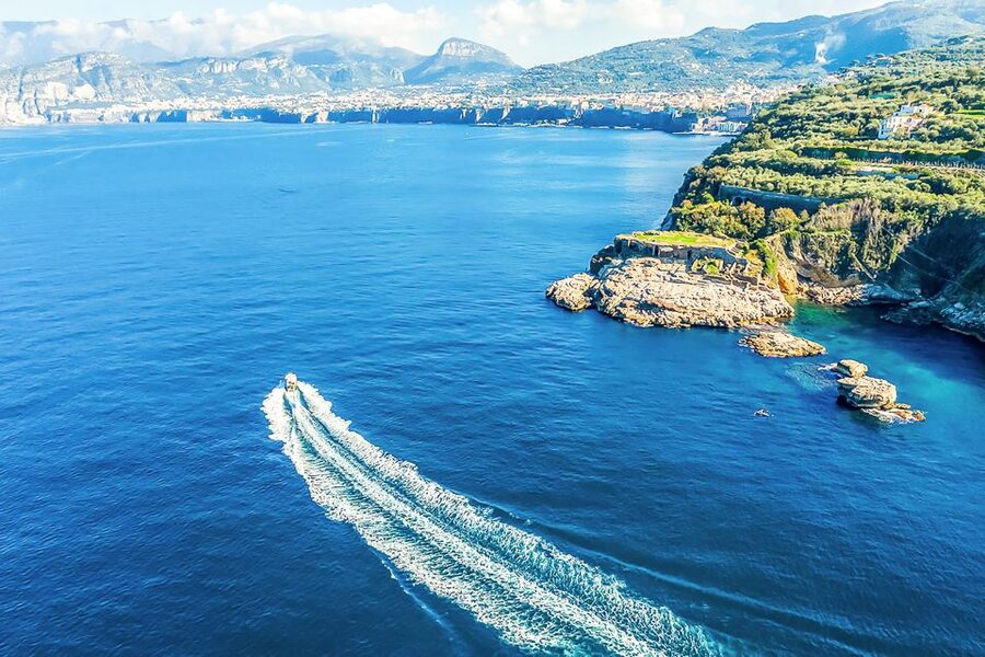 Sorrento: Sightseeing Cruise with Limoncello Tasting - Key points at a glance