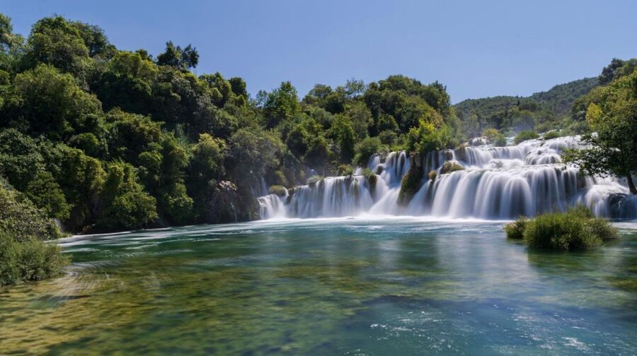 Split: Krka Waterfalls With Boat Cruise, Wine and Olive Oil - Keeping the day smooth