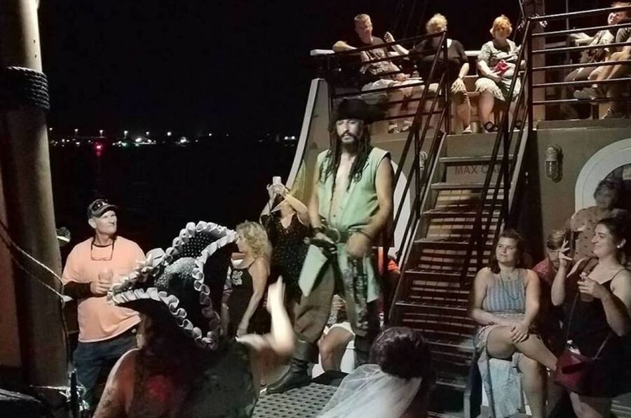 St. Augustine: The Black Raven Rum Runners Pirate Show (21+) - Practical timing for your St. Augustine evening