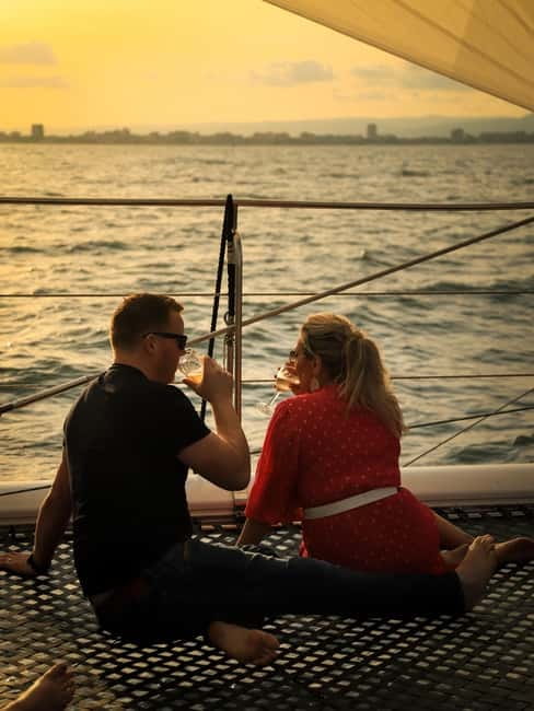 Sunny Beach: Sunset Catamaran Cruise with Dinner & Prosecco - Why this sunset cruise works so well