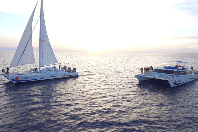 Sunset Cocktail Cruise on our Sailing Catamaran - A two-hour sunset party on the Kohala Coast