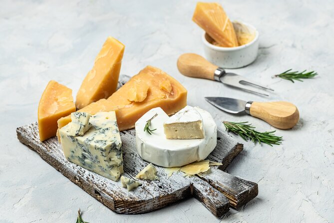Swiss Cheese Tasting Experience | Basel - What the Basel cheese tasting is really like