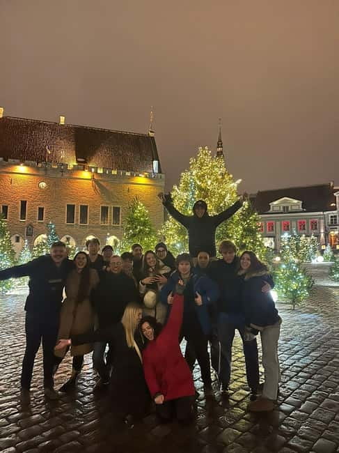 Tallinn: Bar Crawl with Shots, Beer, and Nightclub Entry - Walking to the first bar