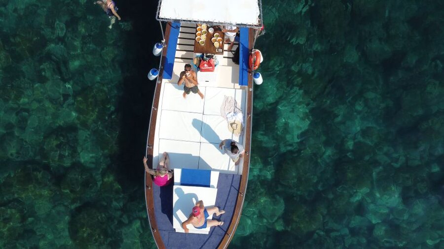 Taormina: Coastal Highlights Cruise with Wine & Food Tasting - A Taormina cruise built around Etna’s flavors