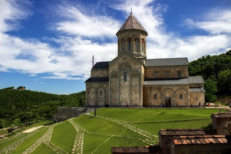 Tbilisi: Kakheti Region,Signaghi Tour with 9 Wine Tastings - The best parts of the day