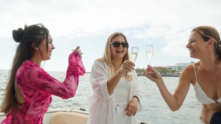 Tenerife: Shared Yacht Cruise with Champagne and Tapas - Who should book this cruise