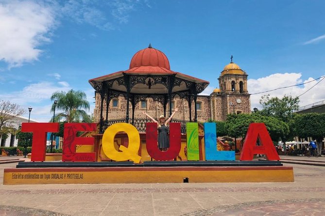 The Fire TOUR - Pyramids, Volcanoes, Agaves & Tequila - Why Guachimontones is the right first stop