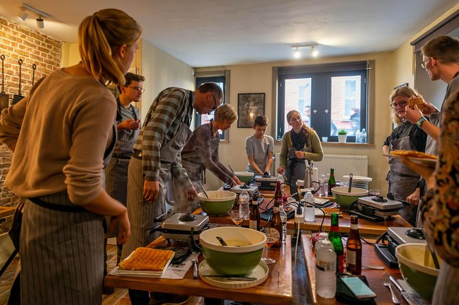The Waffles 'n Beer Workshop in Bruges Centre - Cruise passengers need to read the cancellation terms