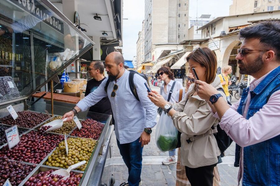 Thessaloniki: Food Tastings and Drinks tour with a Chef - Cheese, dairy, and small producers from Northern Greece