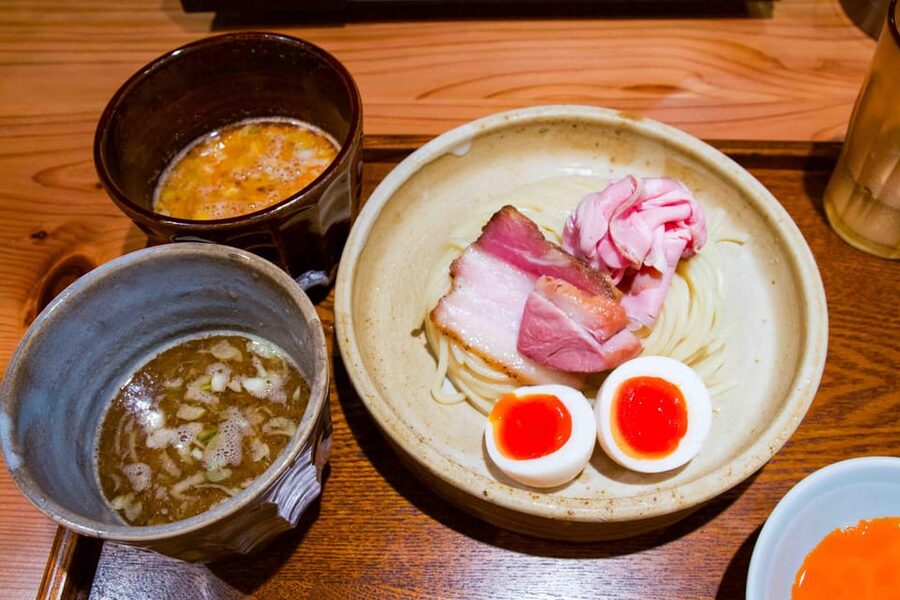 Tokyo: Ramen Tasting Tour with 6 Mini Bowls of Ramen - What you learn about ramen