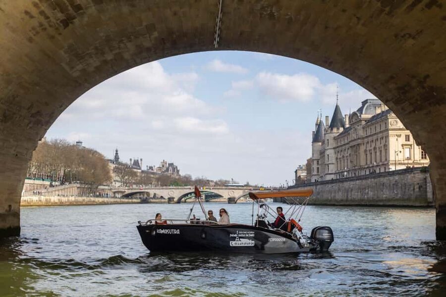 Top Private Cruises in Paris with Champagne + more surprises - The Louvre, Pont Neuf, and the best central views