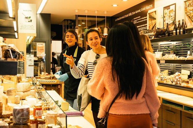 Traditional Gourmet Food & Wine Tour in Bordeaux - Chocolate near Place de la Comédie