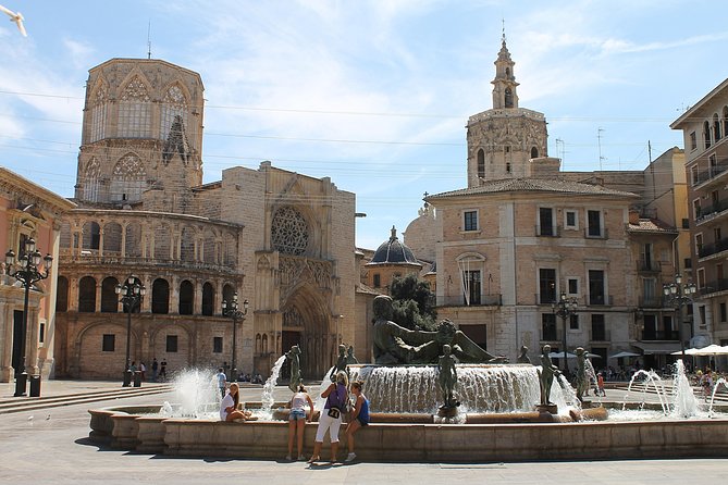 Valencia Old Town Tour with Wine & Tapas in 11th Century Historic Monument - Valencia Old Town before the first glass of wine
