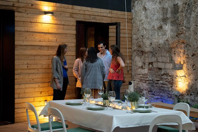 Valencia Old Town Tour with Wine & Tapas in 11th Century Historic Monument - Plaza de la Virgen and the cathedral’s changing styles