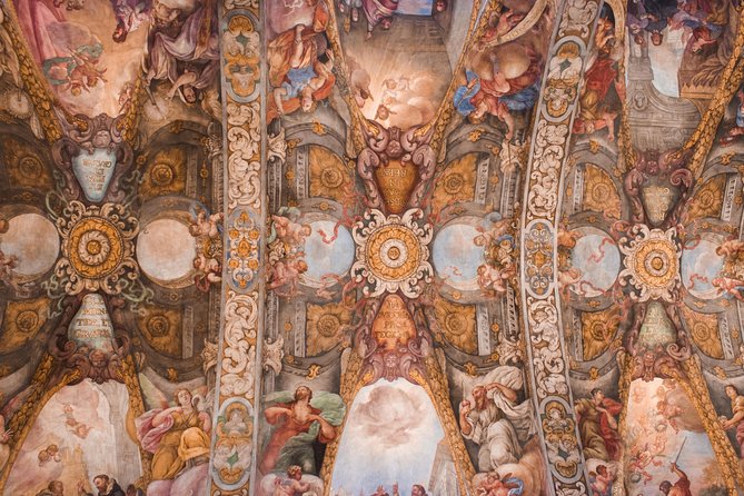 Valencia Old Town Tour with Wine & Tapas in 11th Century Historic Monument - Who will enjoy this experience most?