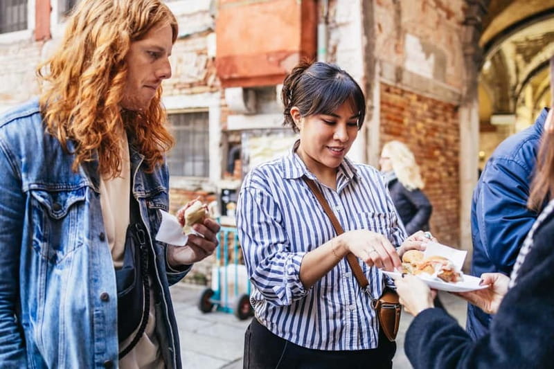 Venice: Food Tasting Tour with Cicchetti Dishes and Wine - Learning how Venice uses its cicchetti bars