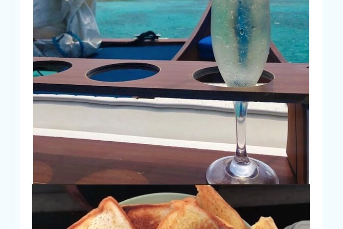 VIP Morning Delight Champagne Sailing and Snorkeling with Lunch - Sailing the Aruba coast before the first swim