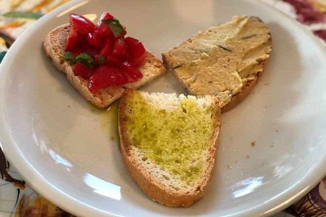 Wine and Cheeses - A compact wine stop above Assisi