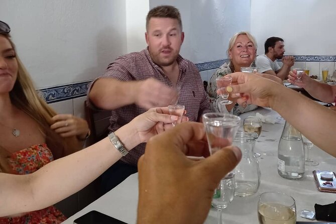 Wine Tasting, Chicken Piri Piri & Sights (Albufeira/Vilamoura) - Salgados Lake: a quick nature stop near Albufeira