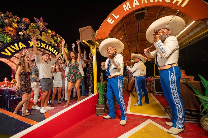 Xoximilco: Boat Fiesta Tour, Tasting, Tequila Bar and Transport - What you actually eat and drink on the boat