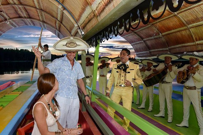 Xoximilco Ticket: Boat Fiesta, Traditional Tasting & Tequila Bar - Arriving at Xoximilco and getting on the boat